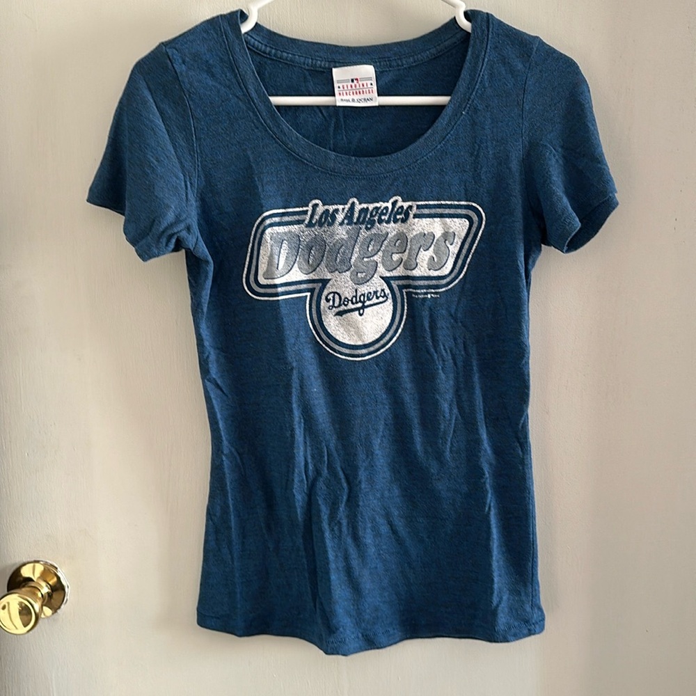 Women’s LA Dodgers T shirt